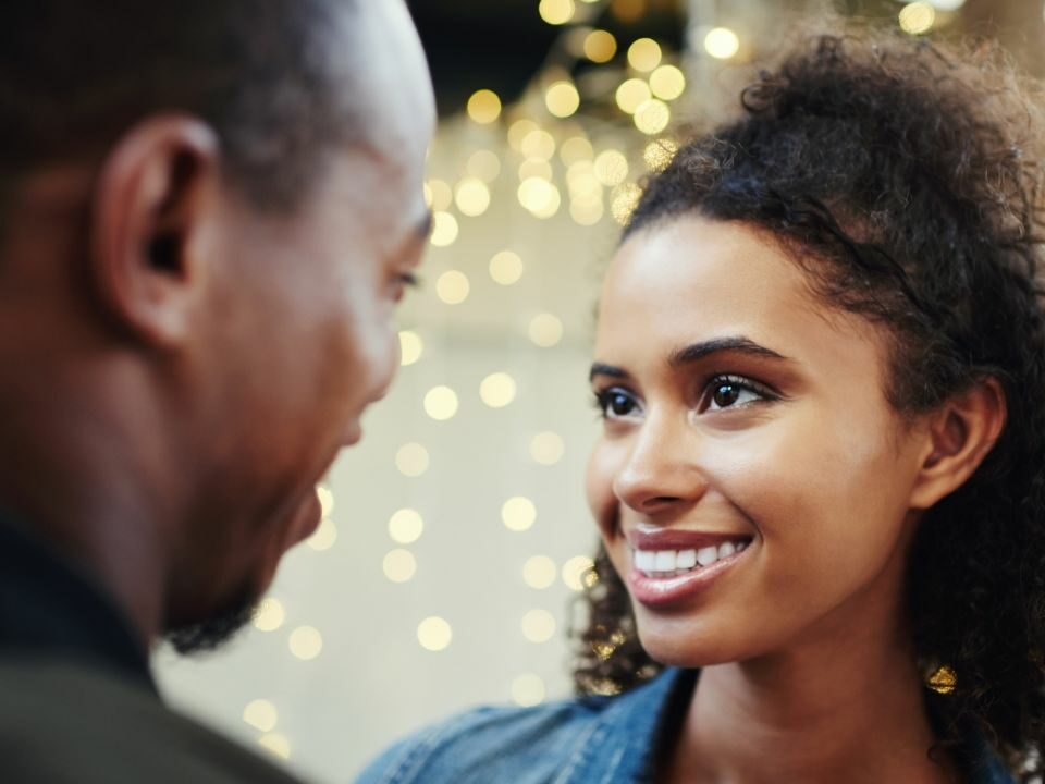 Première rencontre suite à une relation amoureuse virtuelle